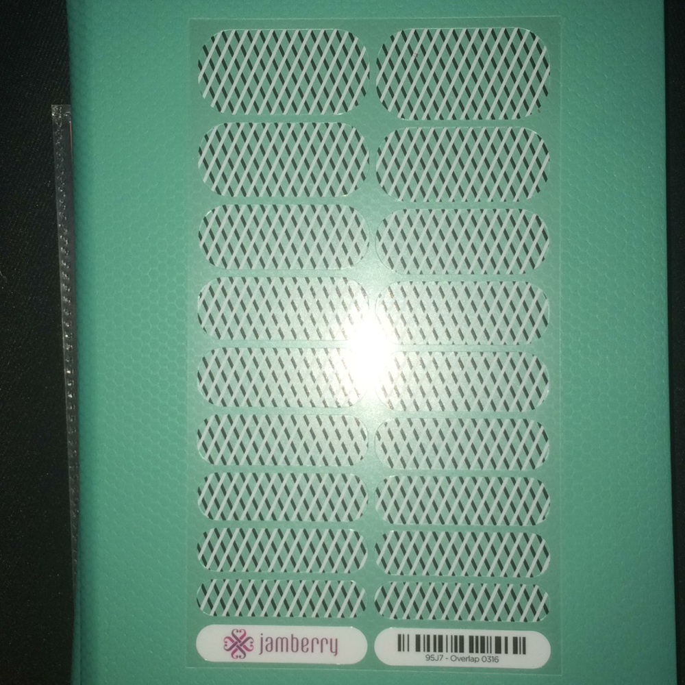 Jamberry Overlap nail wraps